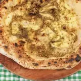 Golden Garlic pizza